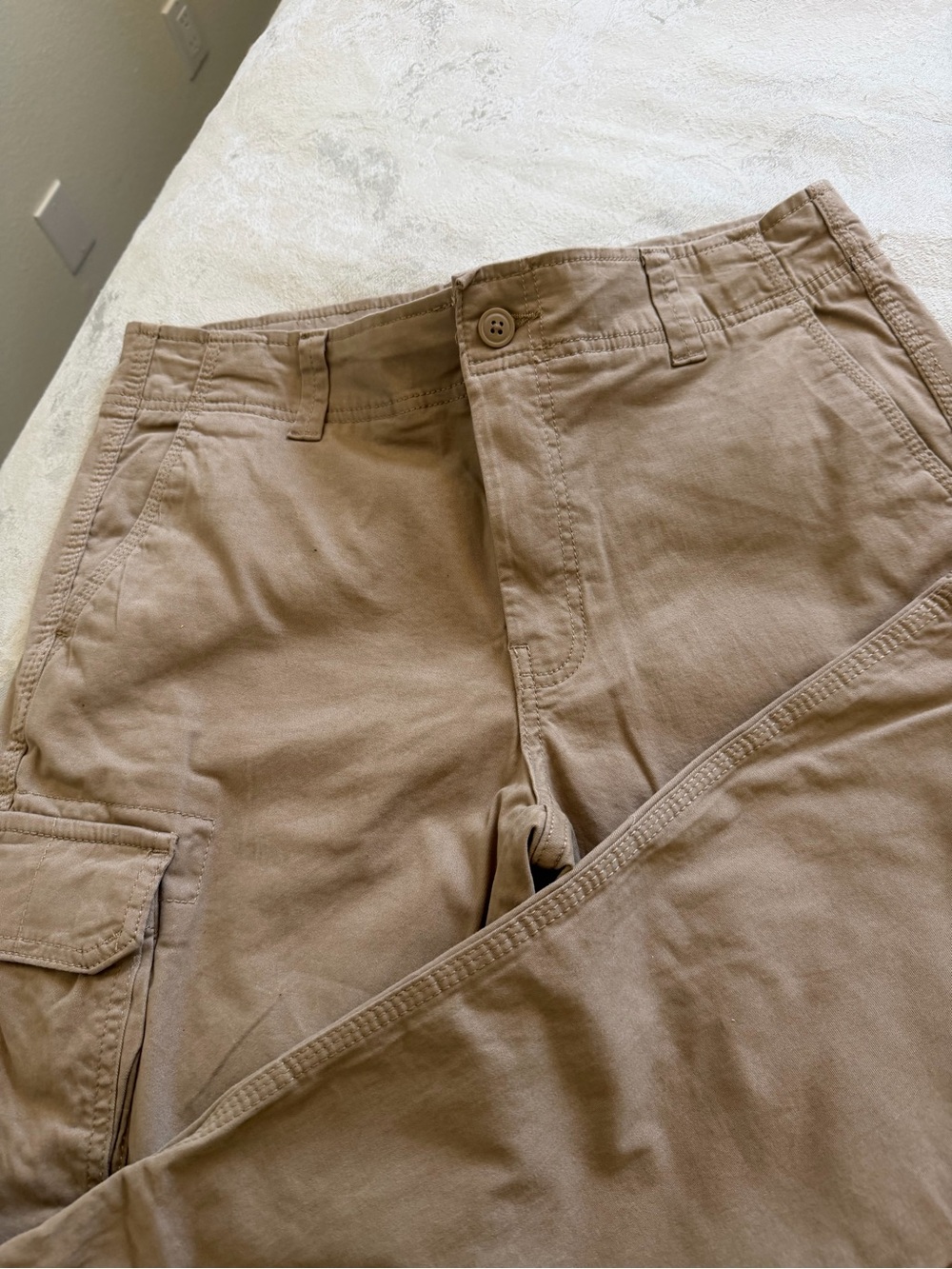 Men's Cargo Pants in khaki straight fit - Classic Casual Workwear